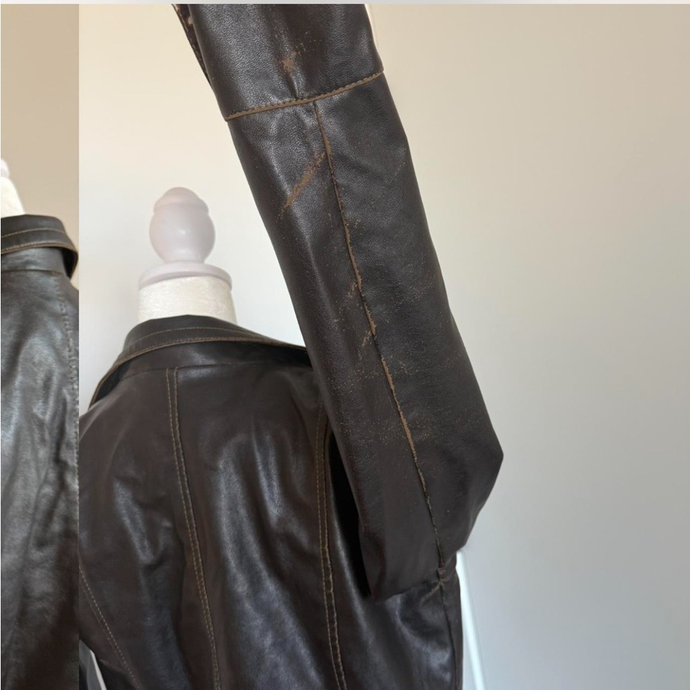 Vintage y2k 90’s brown leather jacket - Picture 6 of 6